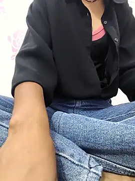 sassyishhu76 online show from 27, 9, 2025