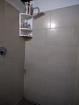 Snapshot of Suzanelee1 chatting on 7, 10, 2025 Suzanelee1 online show from 7, 10, 2025