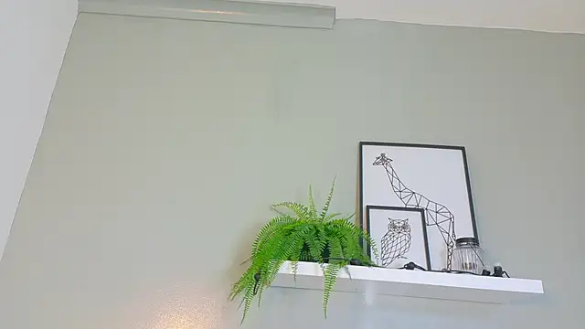 KeendraFox  online show from 4, 11, 2025