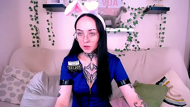 Snapshot of MollyKissy chatting on 28, 9, 2025 MollyKissy online show from 28, 9, 2025