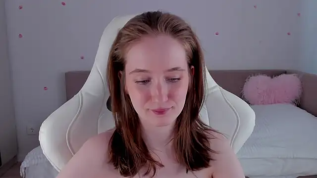 Snapshot of CrystalSoul_ chatting on 29, 9, 2025 CrystalSoul  online show from 29, 9, 2025