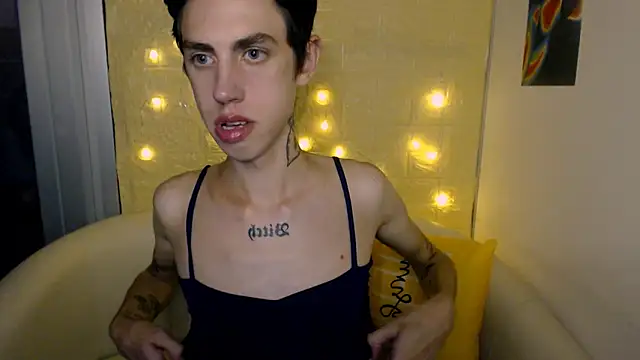 Snapshot of AlexNaughty14 chatting on 18, 9, 2025 AlexNaughty14 online show from 18, 9, 2025