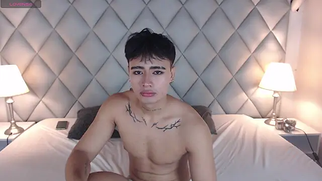 Snapshot of Clement_Reyes chatting on 10, 10, 2025 Clement Reyes online show from 10, 10, 2025