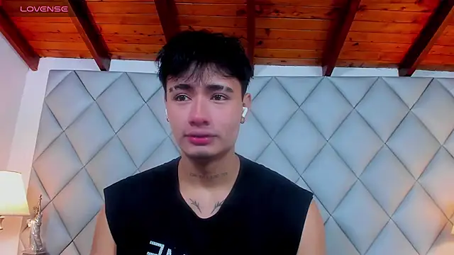 Clement Reyes online show from 3, 12, 2025