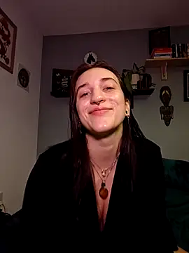 Snapshot of laradoom chatting on 20, 9, 2025 laradoom online show from 20, 9, 2025