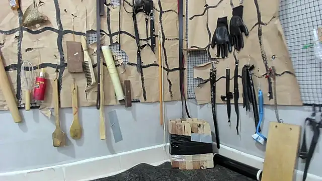 BDSM MEDUZA online show from 8, 5, 2026