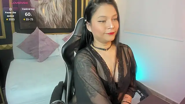 Snapshot of nare_celebi_ chatting on 30, 9, 2025 nare celebi online show from 30, 9, 2025