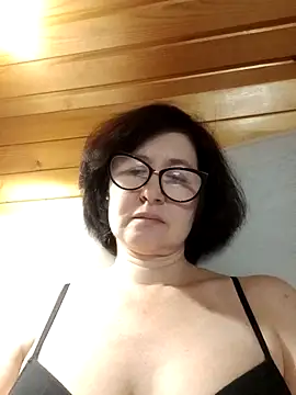 vikimoon11 online show from 4, 10, 2025