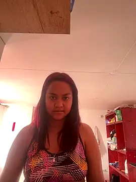 Snapshot of cata_bloom chatting on 28, 10, 2025 cata bloom online show from 28, 10, 2025