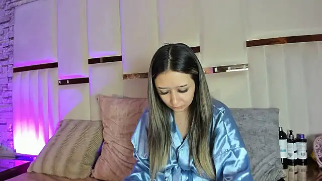 ANLLELOAndANGELA online show from 7, 5, 2026