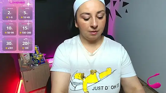 Snapshot of AgataThompson_ chatting on 27, 9, 2025 AgataThompson online show from 27, 9, 2025