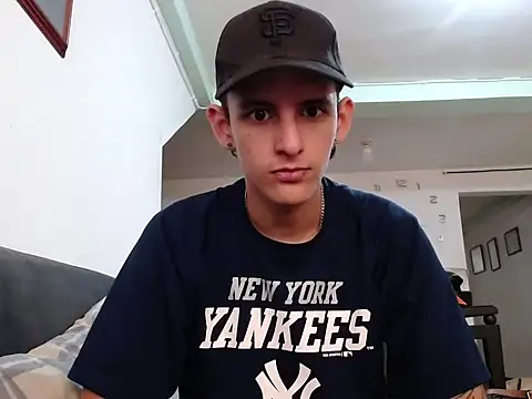 Snapshot of NicoFlame0907 chatting on 11, 11, 2025 NicoFlame0907 online show from 11, 11, 2025