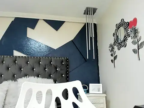 Snapshot of ivet_hall chatting on 12, 10, 2025 ivet hall online show from 12, 10, 2025