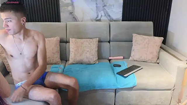 Snapshot of afrodita_aares chatting on 1, 11, 2025 afrodita aares online show from 1, 11, 2025