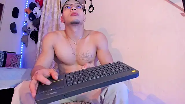 Matt your master  online show from 4, 10, 2025