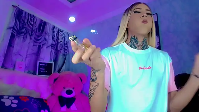Julia Bulette1 online show from 28, 6, 2026