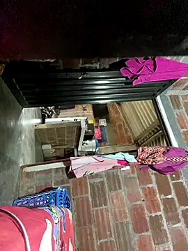 Snapshot of lunasexyhot18 chatting on 23, 9, 2025 lunasexyhot18 online show from 23, 9, 2025