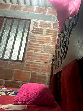 Snapshot of lunasexyhot18 chatting on 26, 10, 2025 lunasexyhot18 online show from 26, 10, 2025