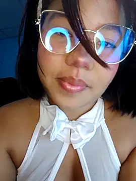 Snapshot of little_onixx chatting on 31, 10, 2025 little onixx online show from 31, 10, 2025