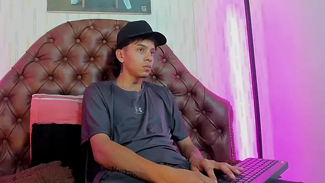 noah blake0 online show from 1, 10, 2025