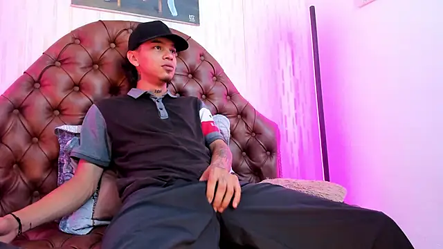 noah blake0 online show from 24, 10, 2025