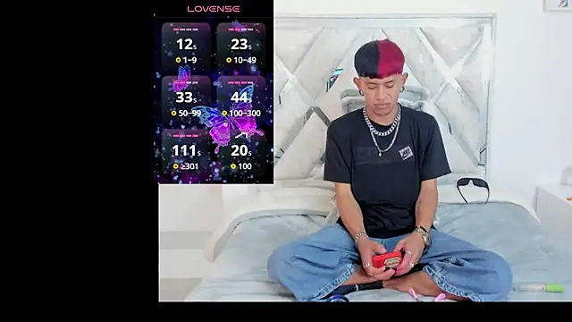 Snapshot of DemianSalvatore chatting on 29, 9, 2025 DemianSalvatore online show from 29, 9, 2025