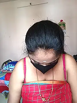queendivya online show from 13, 5, 2026