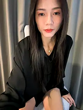 Snapshot of sunasianangel chatting on 22, 10, 2025 sunasianangel online show from 22, 10, 2025