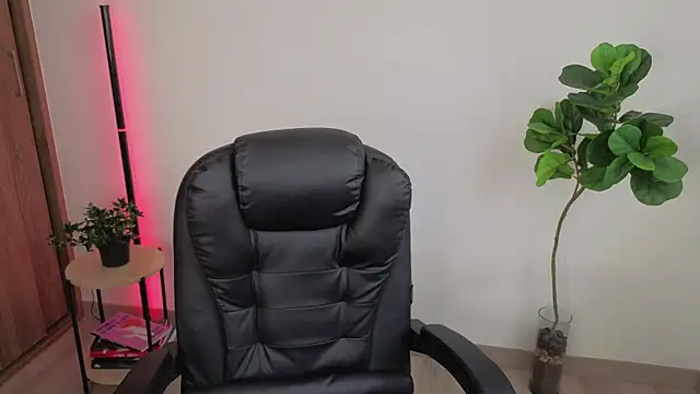 amyross s1 online show from 12, 10, 2025