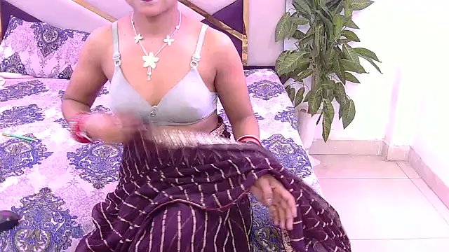 Lovelyy-couple online show from 16, 2, 2026