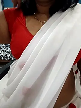 Snapshot of divya-jannu chatting on 21, 11, 2025 divya-jannu online show from 21, 11, 2025