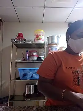 Snapshot of TAMIL_AMMUSRI chatting on 6, 11, 2025 TAMIL AMMUSRI online show from 6, 11, 2025