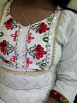 Snapshot of Disha-_00 chatting on 20, 11, 2025 Disha- 00 online show from 20, 11, 2025