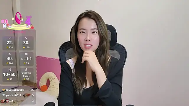 Snapshot of sallycui chatting on 10, 10, 2025 sallycui online show from 10, 10, 2025