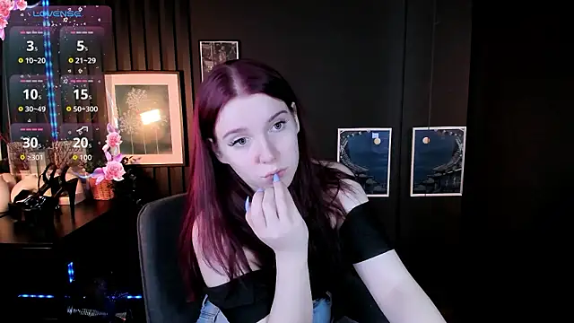 Layla Glam online show from 3, 3, 2026