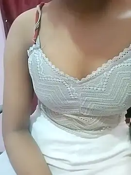 Snapshot of pari_rani7 chatting on 8, 10, 2025 pari rani7 online show from 8, 10, 2025