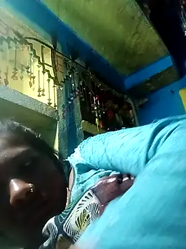 Snapshot of Soya8080 chatting on 4, 10, 2025 Soya8080 online show from 4, 10, 2025