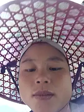 Snapshot of clara-cute chatting on 28, 9, 2025 clara-cute online show from 28, 9, 2025