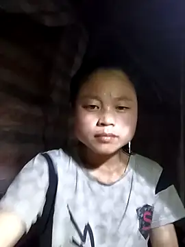 Snapshot of clara-cute chatting on 17, 10, 2025 clara-cute online show from 17, 10, 2025