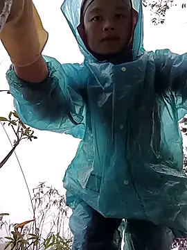 Snapshot of clara-cute chatting on 4, 11, 2025 clara-cute online show from 4, 11, 2025