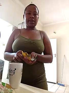 BubblyBeautiful online show from 22, 11, 2025