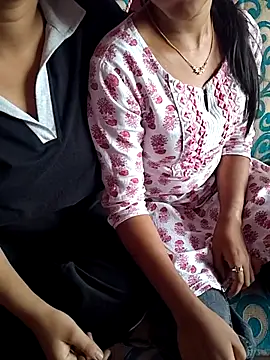 Snapshot of likmypusi chatting on 19, 12, 2025 likmypusi online show from 19, 12, 2025