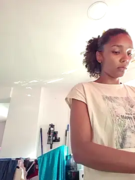 Snapshot of NyahMoon chatting on 20, 10, 2025 NyahMoon online show from 20, 10, 2025