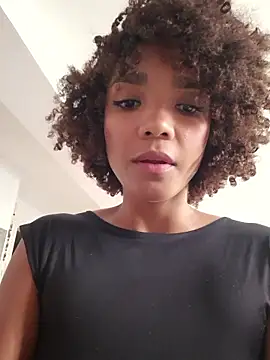 Snapshot of NyahMoon chatting on 28, 10, 2025 NyahMoon online show from 28, 10, 2025