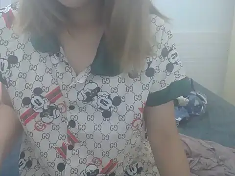 Snapshot of Hannie_26 chatting on 1, 10, 2025 Hannie 26 online show from 1, 10, 2025