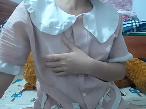 Snapshot of Hannie_26 chatting on 19, 10, 2025 Hannie 26 online show from 19, 10, 2025