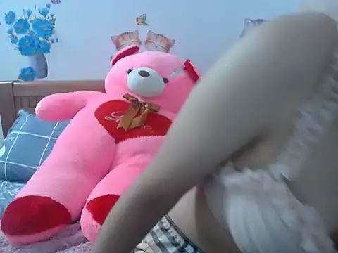 Snapshot of Hannie_26 chatting on 24, 10, 2025 Hannie 26 online show from 24, 10, 2025