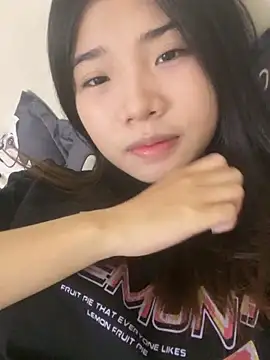 Snapshot of -Tania- chatting on 13, 10, 2025 -Tania- online show from 13, 10, 2025