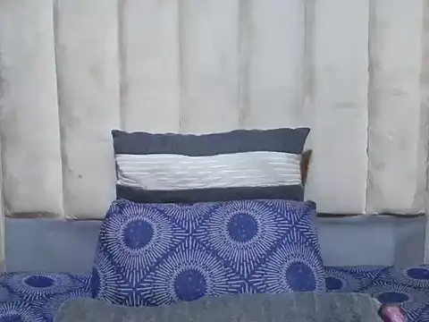 SexyBear012 online show from 28, 9, 2025