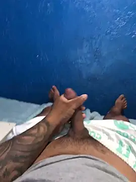 Alangostoso092 online show from 1, 11, 2025